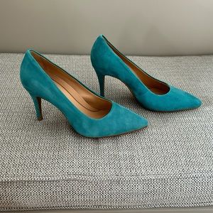 NWOT Size 7.5 Aerosoles lovely teal heels